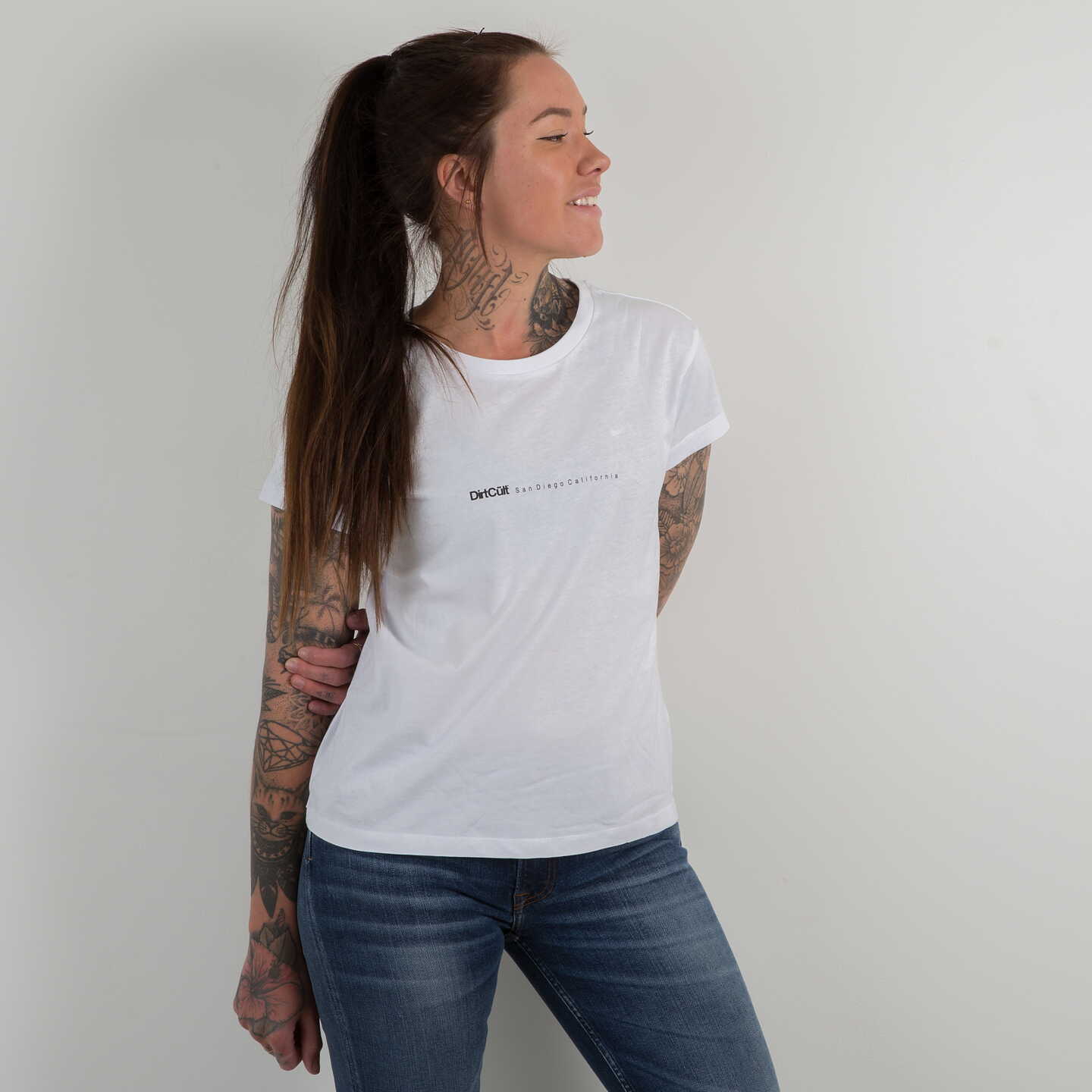 DIRTCULT IVY SQUARE TEE D1 - WHITE